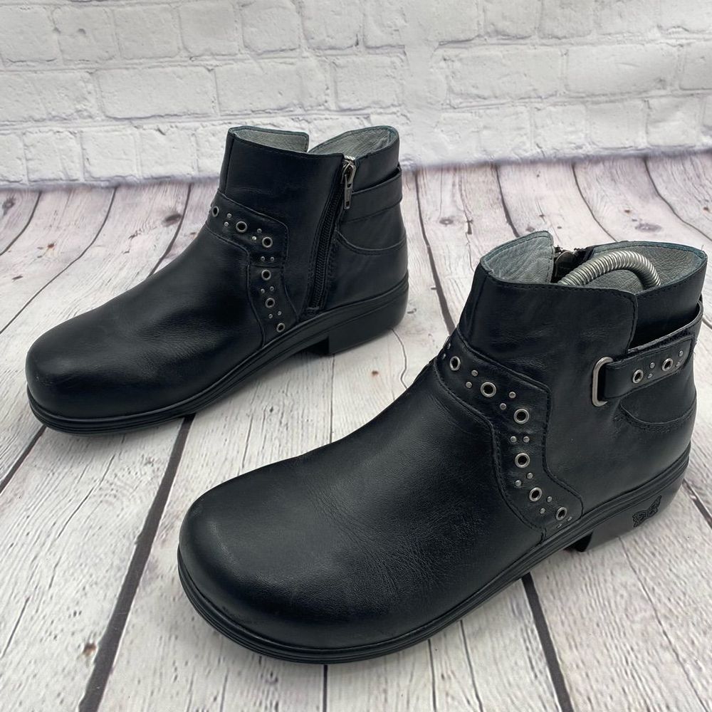 Alegria Zoe-601 Black Leather Zip Bootie Women’s 9.5
